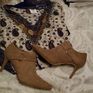 Nine west booties with buckle